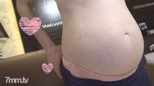 Buntis na MILF Solo Uncensored - Mabalahibong Pussy Close Up Self-Shot