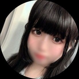 高校卒業したばかりの娘の無修正ホームビデオ流出