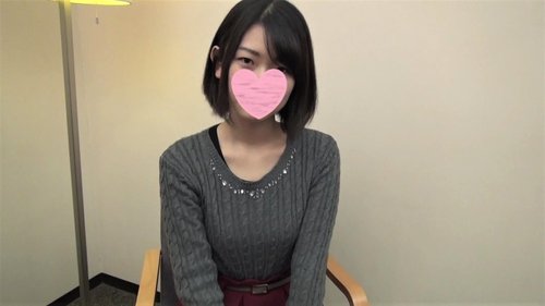 传奇少女初尝禁果：无码透明肌肤处女失身震撼全记录