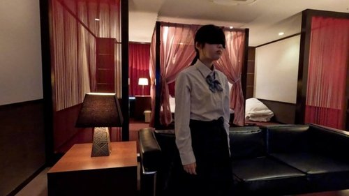 FC2-PPV-4635962: 18歳Mugiの可愛い小乳が指マンされ顔舐めされ無修正